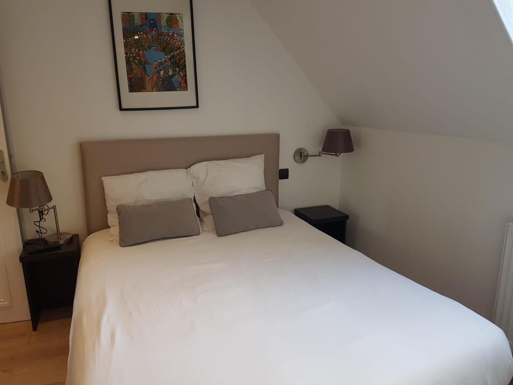 Le Clos Des Lodges Bernay  Zimmer foto