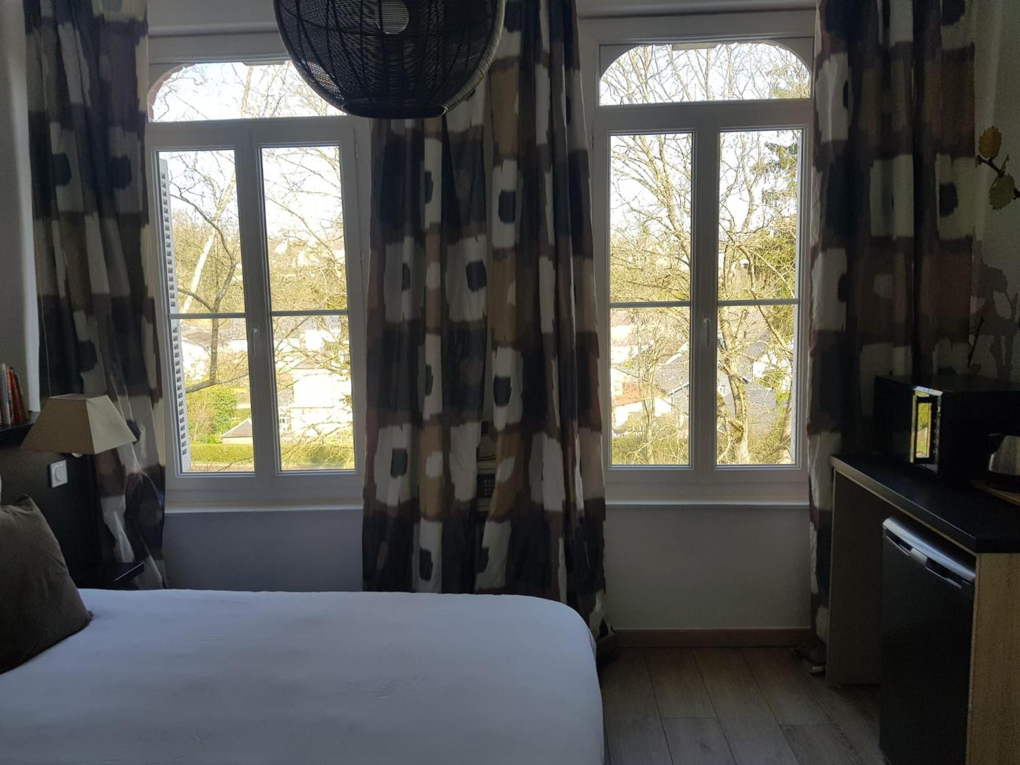 Le Clos Des Lodges Bernay  Zimmer foto